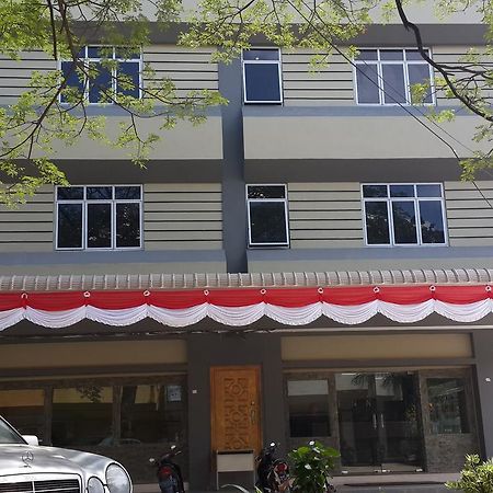 Leon Inn Jodoh Square Batam Экстерьер фото