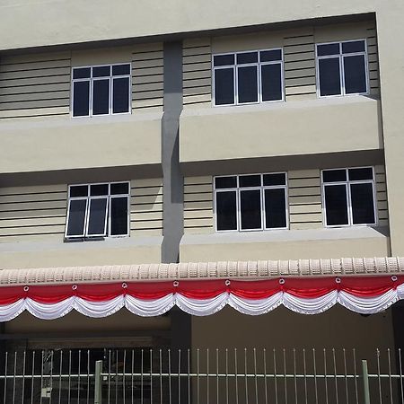 Leon Inn Jodoh Square Batam Экстерьер фото